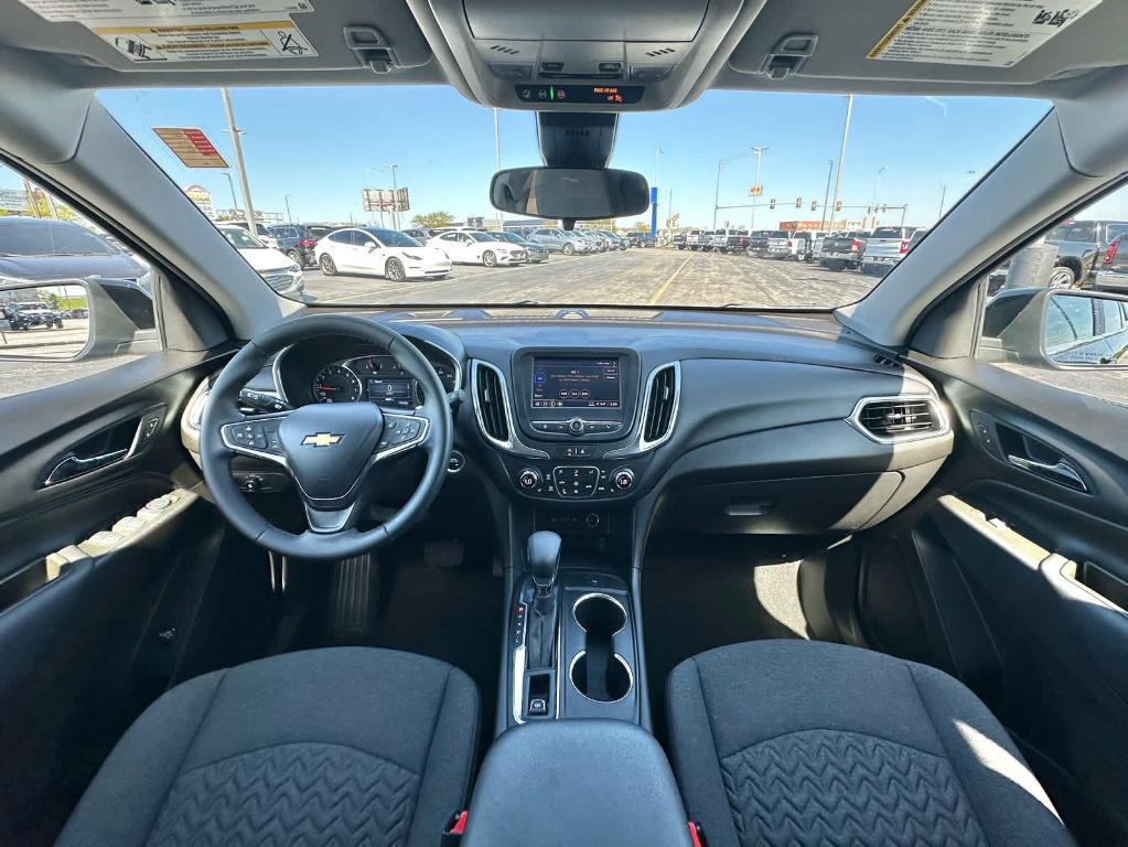 used 2024 Chevrolet Equinox car, priced at $26,809