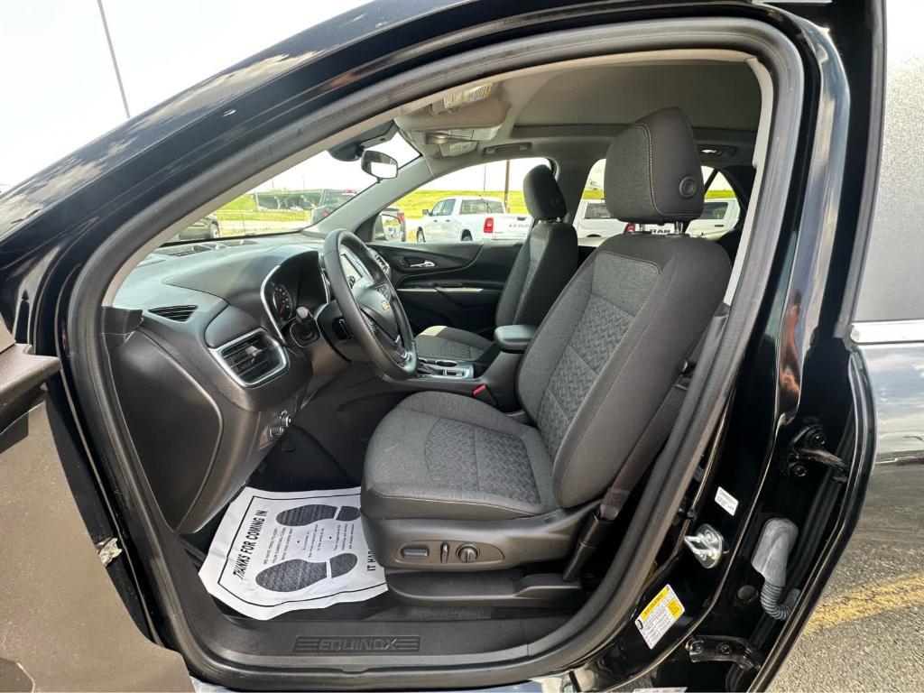 used 2024 Chevrolet Equinox car, priced at $26,809