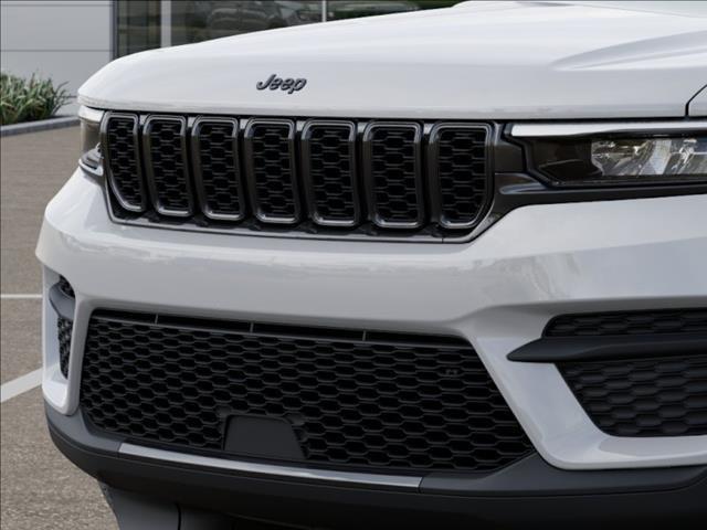 new 2025 Jeep Grand Cherokee car, priced at $45,268