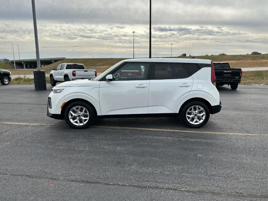 used 2022 Kia Soul car, priced at $17,295