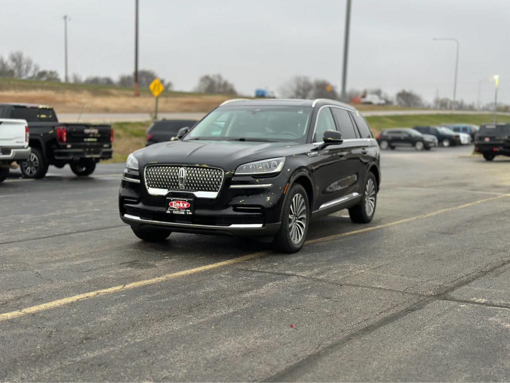 used 2022 Lincoln Aviator car, priced at $44,325