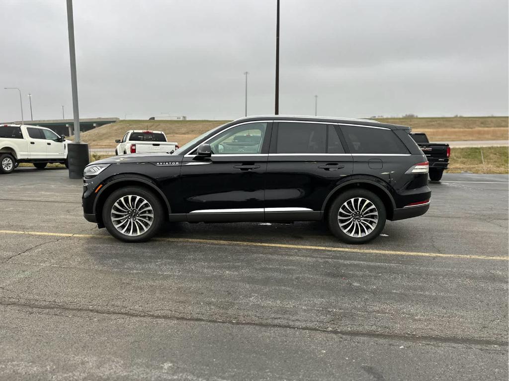 used 2022 Lincoln Aviator car, priced at $44,325