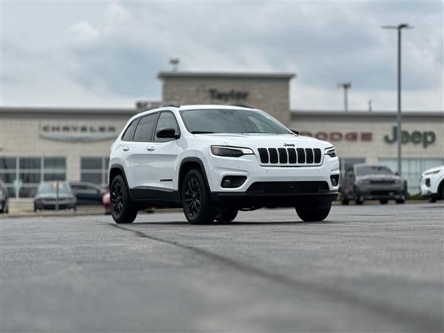 used 2023 Jeep Cherokee car, priced at $22,929