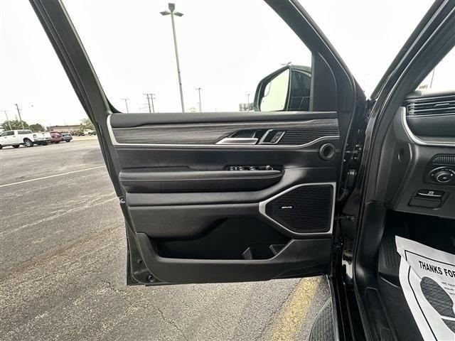 used 2024 Jeep Wagoneer car, priced at $53,422