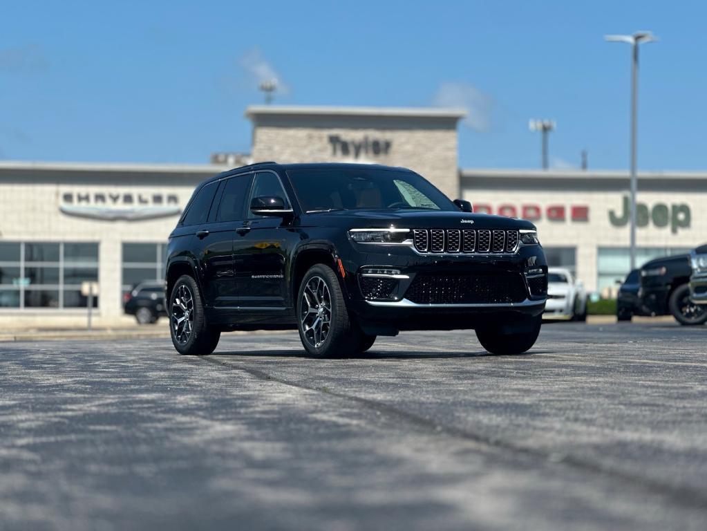 new 2025 Jeep Grand Cherokee car, priced at $62,226