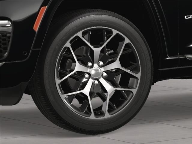 new 2025 Jeep Grand Cherokee car, priced at $62,011