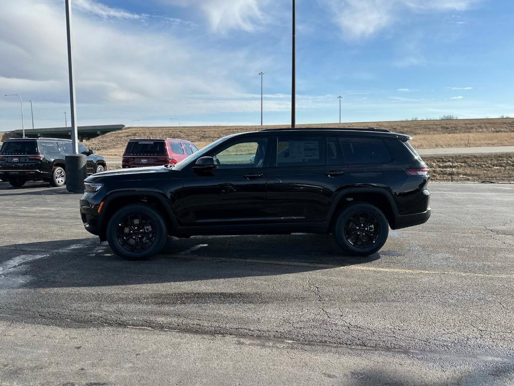 new 2025 Jeep Grand Cherokee L car, priced at $43,841