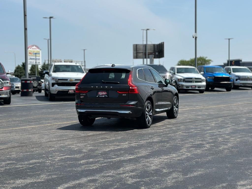 used 2022 Volvo XC60 car, priced at $34,990