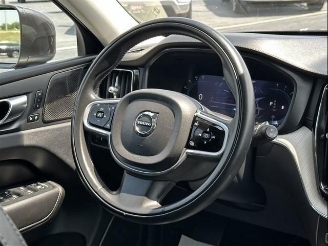 used 2022 Volvo XC60 car, priced at $32,632