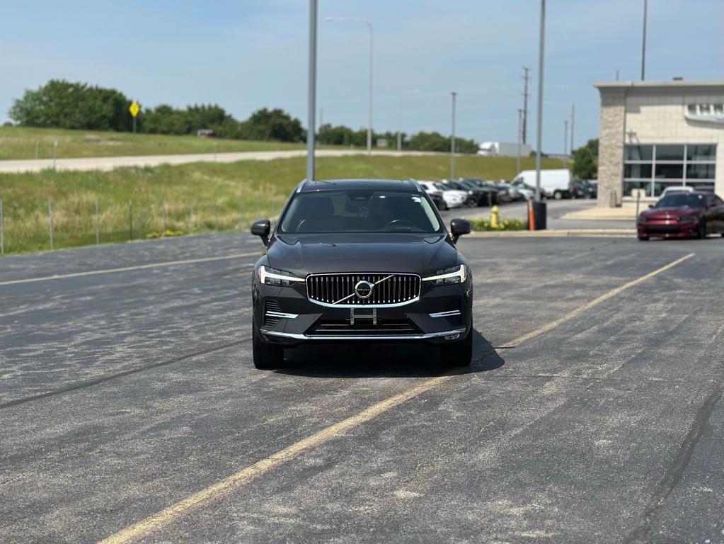 used 2022 Volvo XC60 car, priced at $34,990
