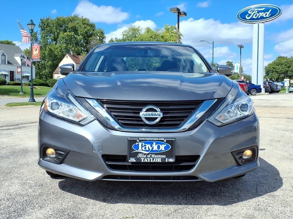 used 2018 Nissan Altima car