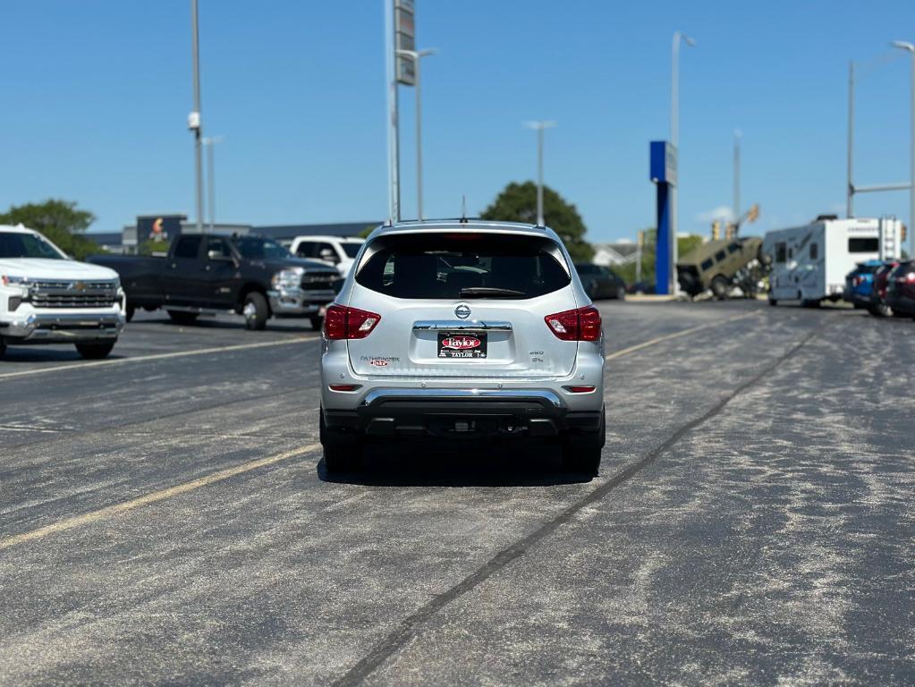 used 2018 Nissan Pathfinder car, priced at $17,819