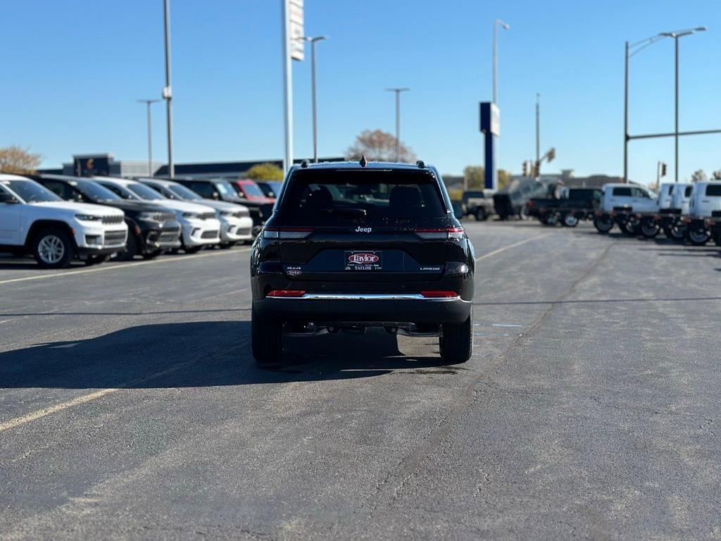 new 2025 Jeep Grand Cherokee car, priced at $38,116