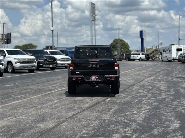 used 2022 Jeep Gladiator car, priced at $37,932