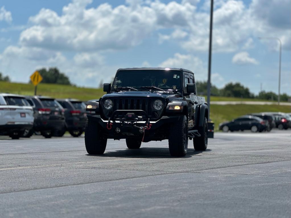 used 2022 Jeep Gladiator car, priced at $38,867