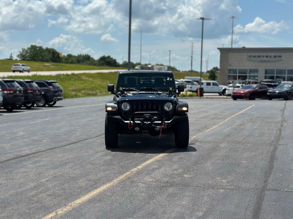 used 2022 Jeep Gladiator car, priced at $38,867