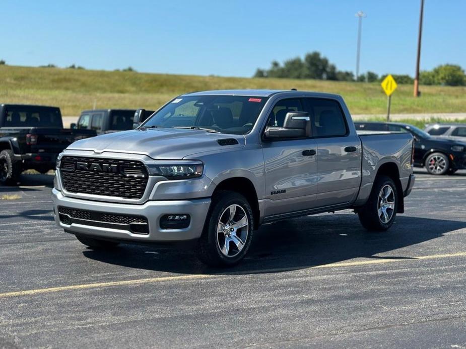 new 2025 Ram 1500 car, priced at $49,558