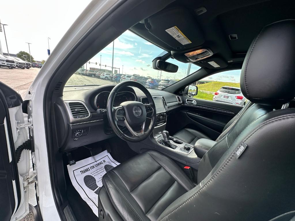 used 2021 Jeep Grand Cherokee car, priced at $28,836
