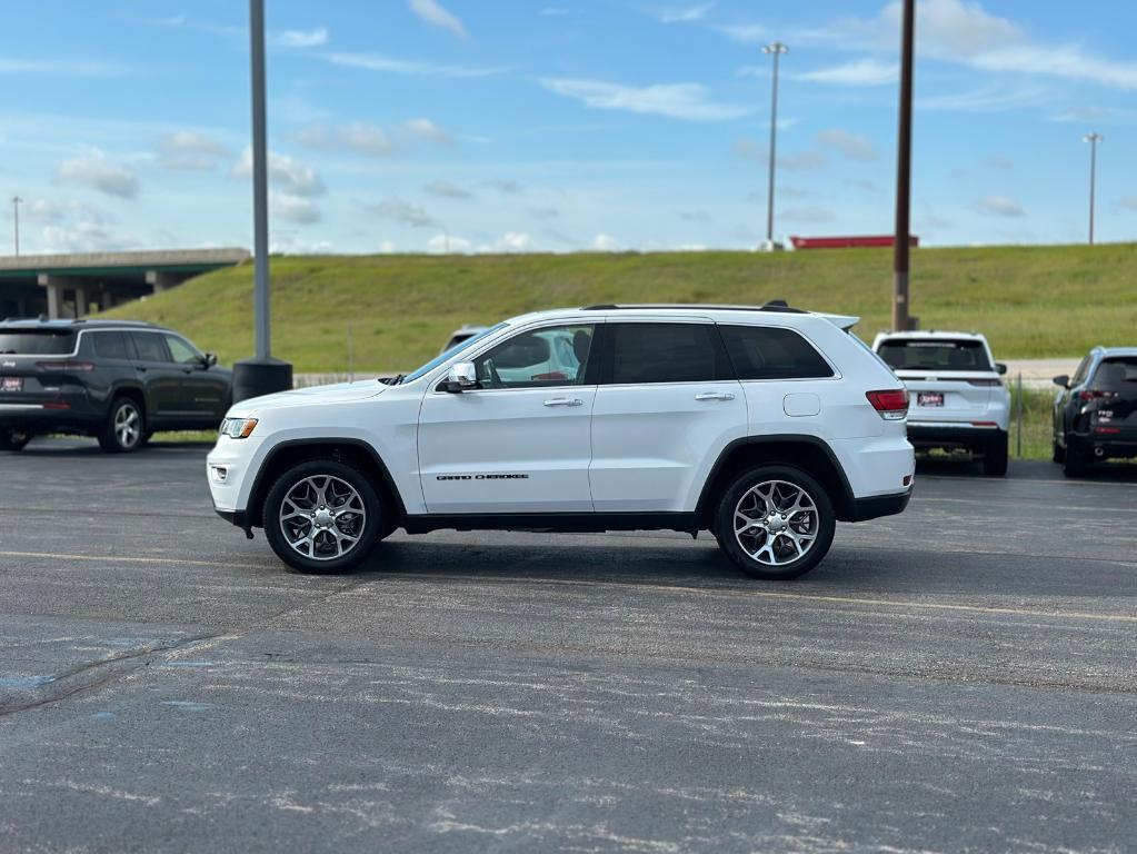 used 2021 Jeep Grand Cherokee car, priced at $28,836