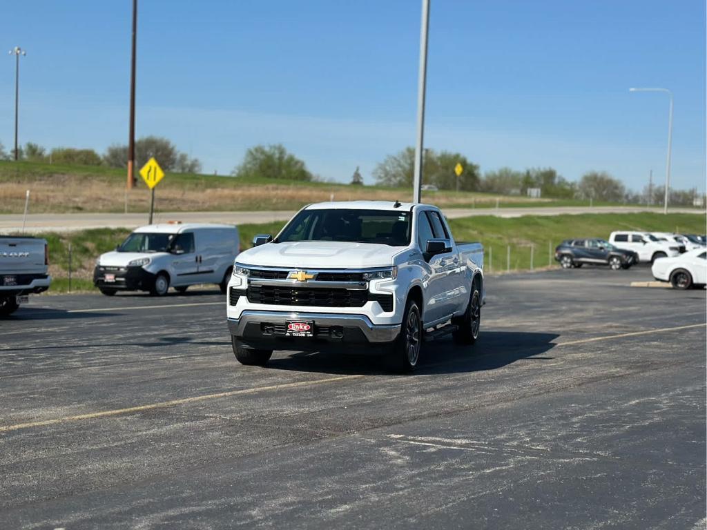 used 2022 Chevrolet Silverado 1500 car, priced at $35,995