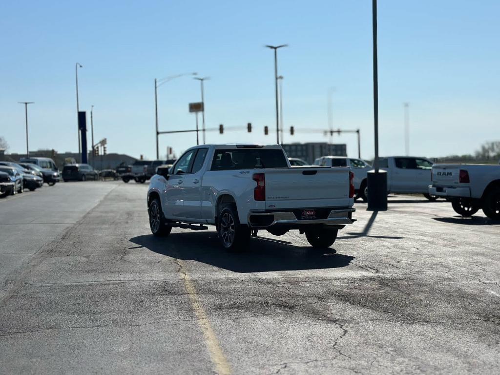 used 2022 Chevrolet Silverado 1500 car, priced at $35,995