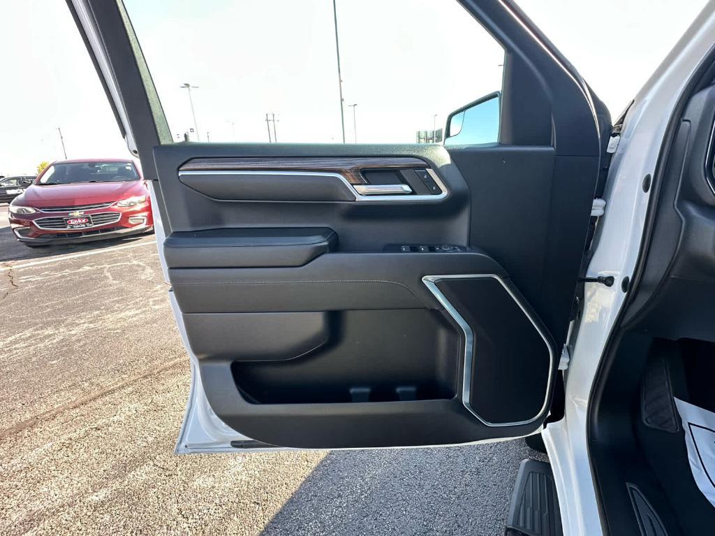 used 2022 Chevrolet Silverado 1500 car, priced at $34,995