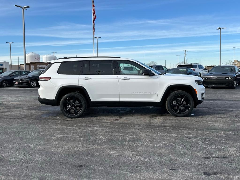 new 2025 Jeep Grand Cherokee L car, priced at $46,580