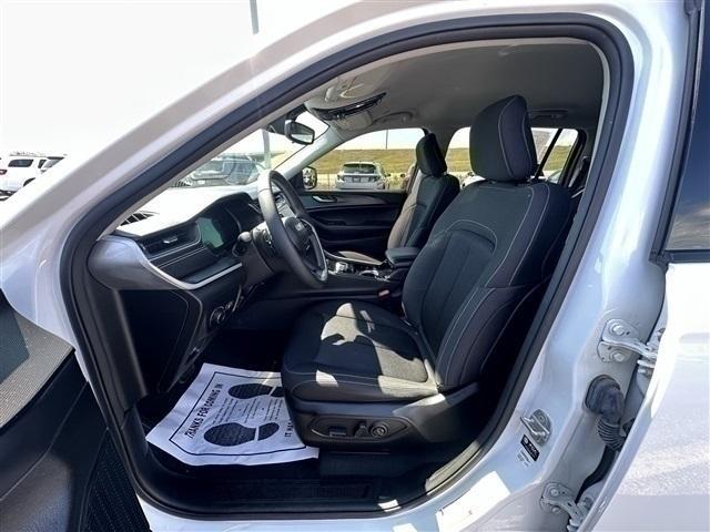 used 2023 Jeep Grand Cherokee L car, priced at $30,899