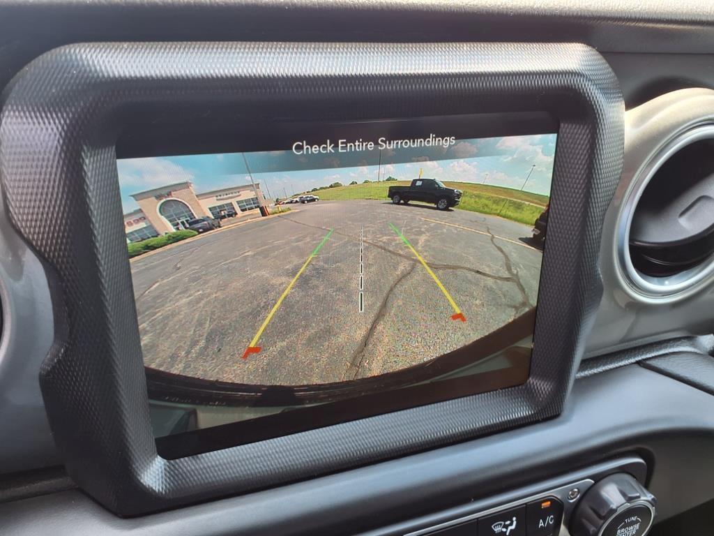 used 2022 Jeep Wrangler Unlimited car, priced at $35,747
