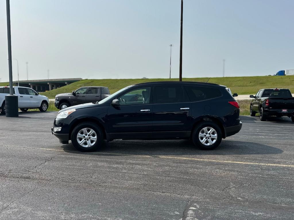 used 2012 Chevrolet Traverse car, priced at $7,995