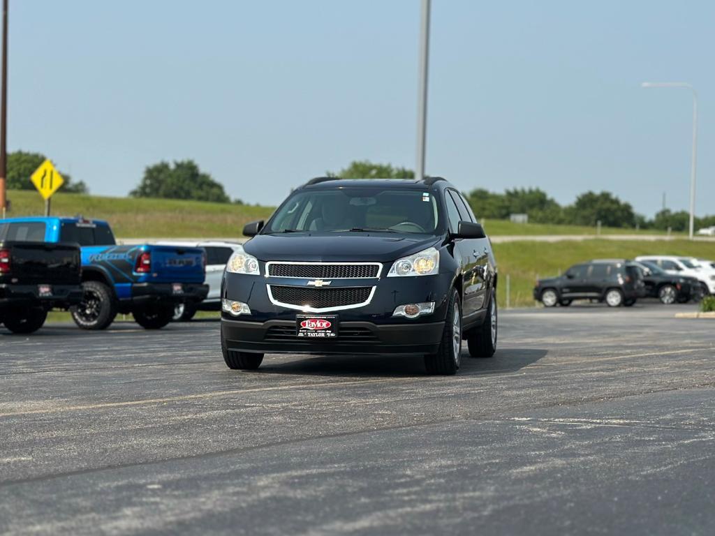 used 2012 Chevrolet Traverse car, priced at $7,995