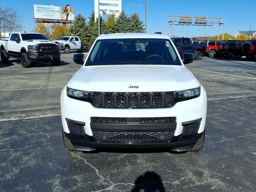 used 2023 Jeep Grand Cherokee L car, priced at $28,959