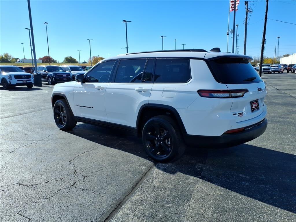 used 2023 Jeep Grand Cherokee L car, priced at $28,959