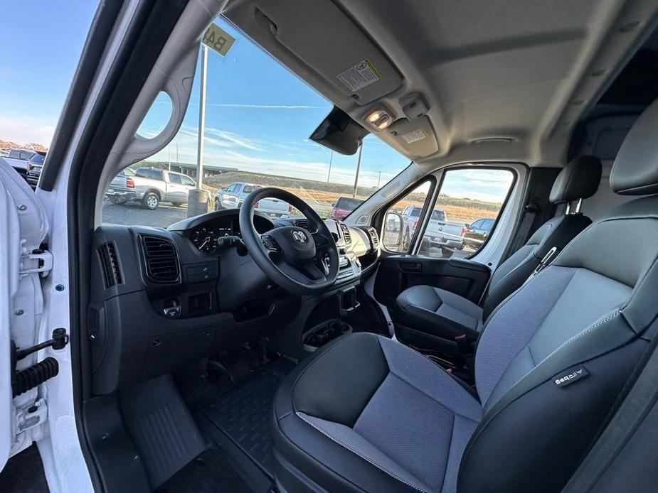 new 2024 Ram ProMaster 2500 car, priced at $46,273