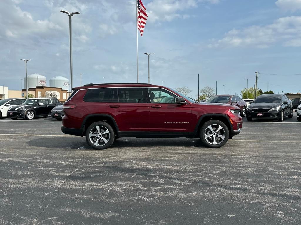 new 2025 Jeep Grand Cherokee L car, priced at $50,383
