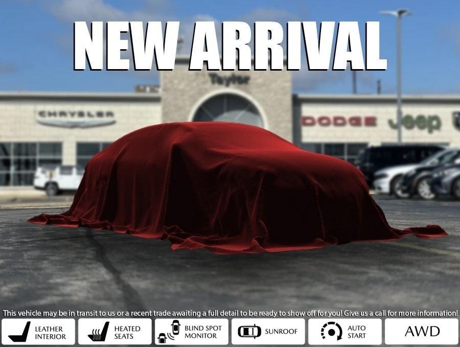 used 2024 Chevrolet Traverse car