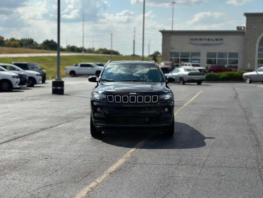 new 2024 Jeep Compass car, priced at $26,000