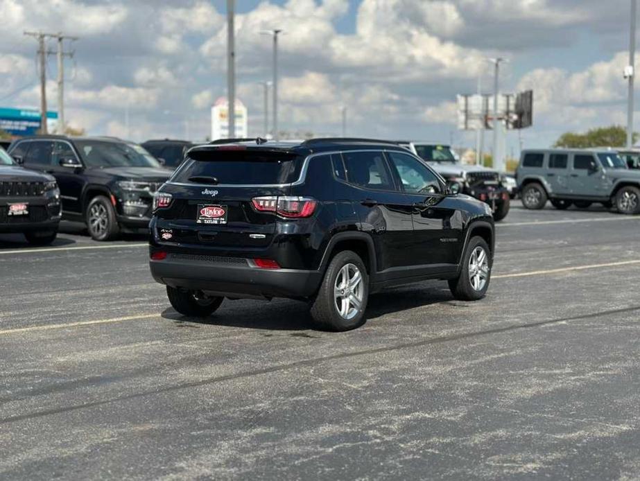 new 2024 Jeep Compass car, priced at $26,000