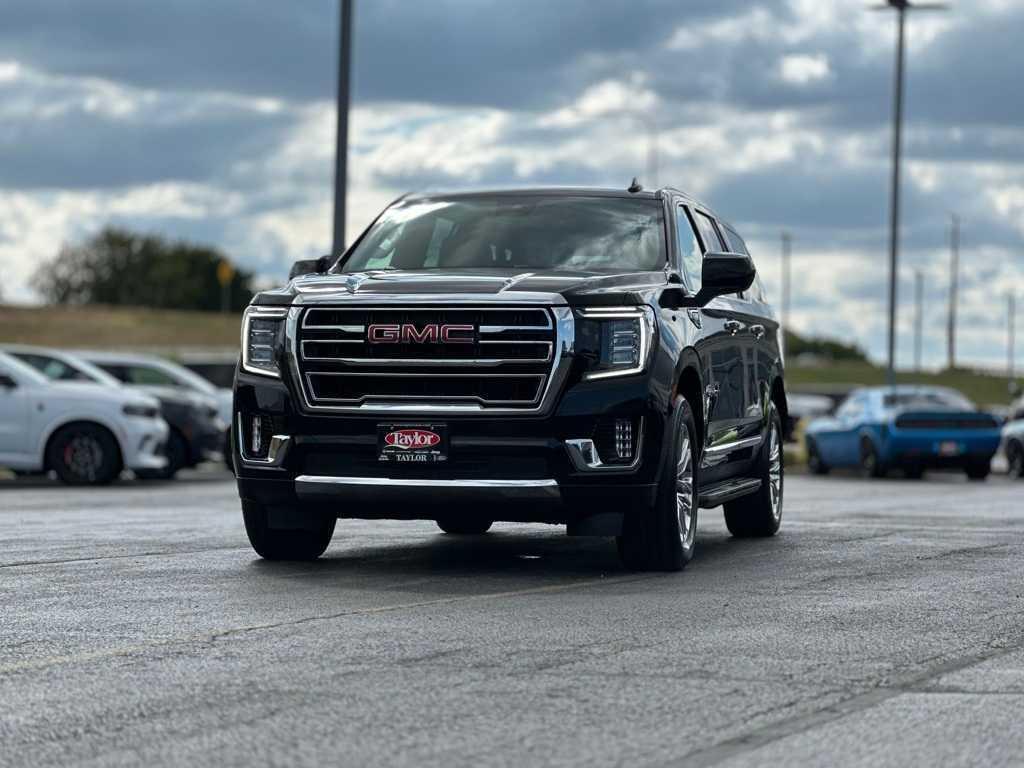 used 2023 GMC Yukon XL car, priced at $55,000