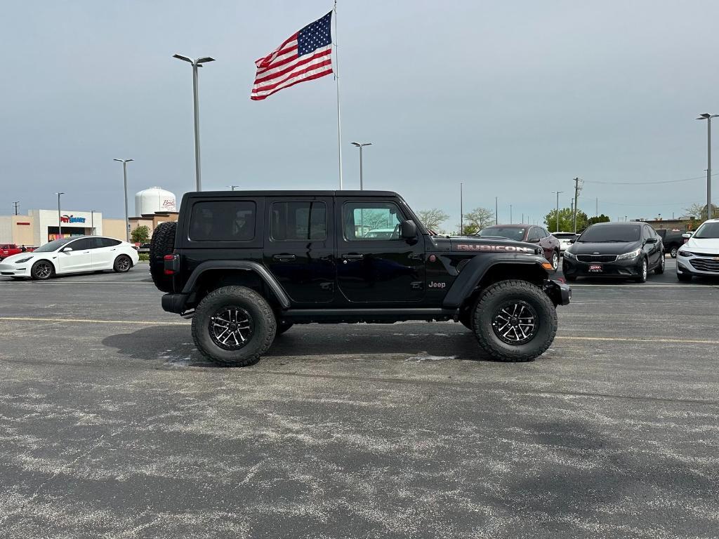 new 2025 Jeep Wrangler car, priced at $60,098