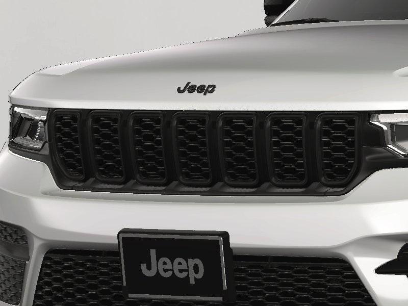new 2025 Jeep Grand Cherokee car, priced at $42,267