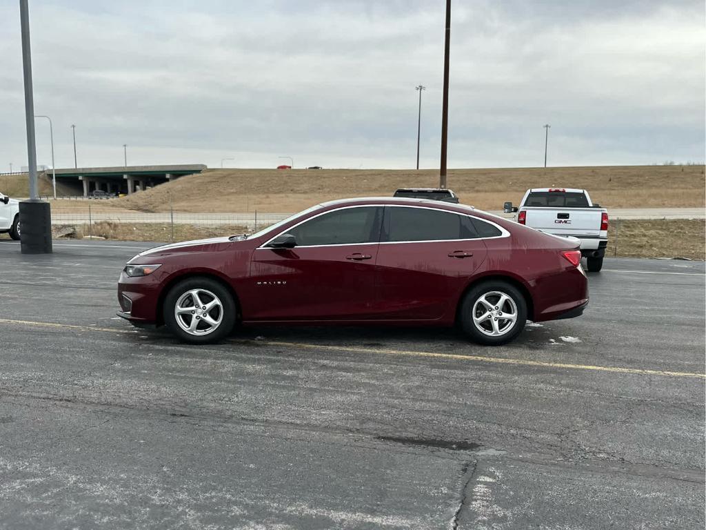 used 2016 Chevrolet Malibu car, priced at $10,945