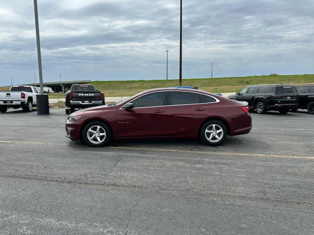 used 2016 Chevrolet Malibu car, priced at $9,995