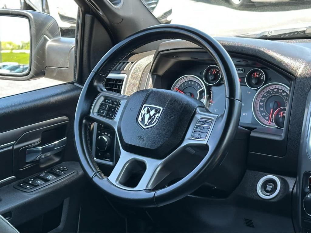 used 2022 Ram 1500 Classic car, priced at $32,995