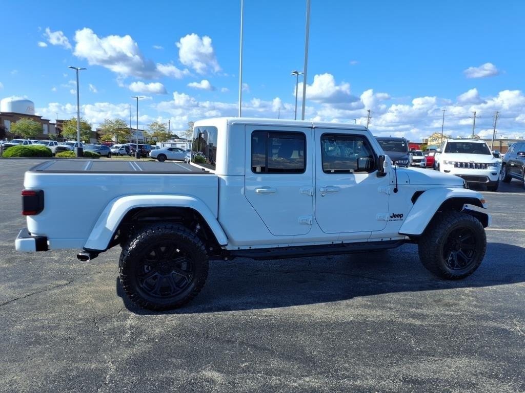 used 2022 Jeep Gladiator car, priced at $39,384