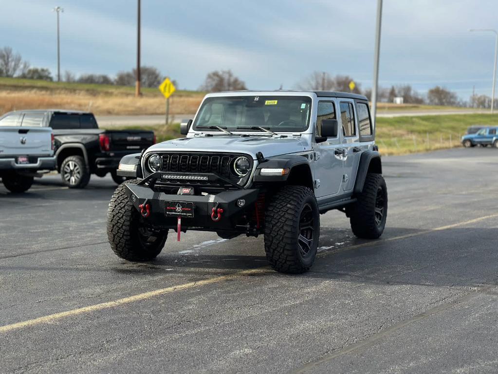 new 2024 Jeep Wrangler car, priced at $73,423