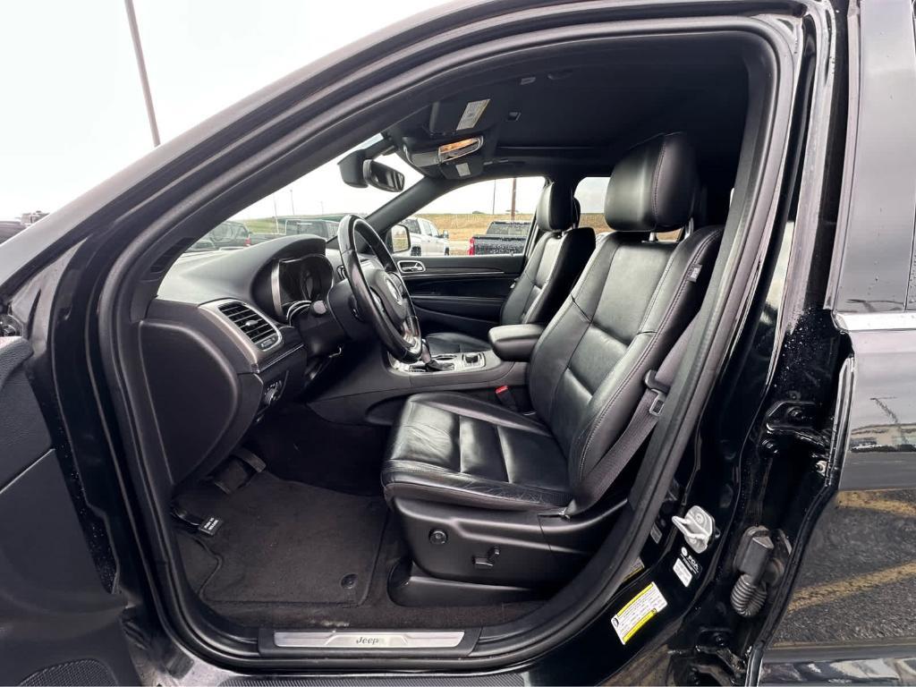 used 2022 Jeep Grand Cherokee WK car, priced at $25,995