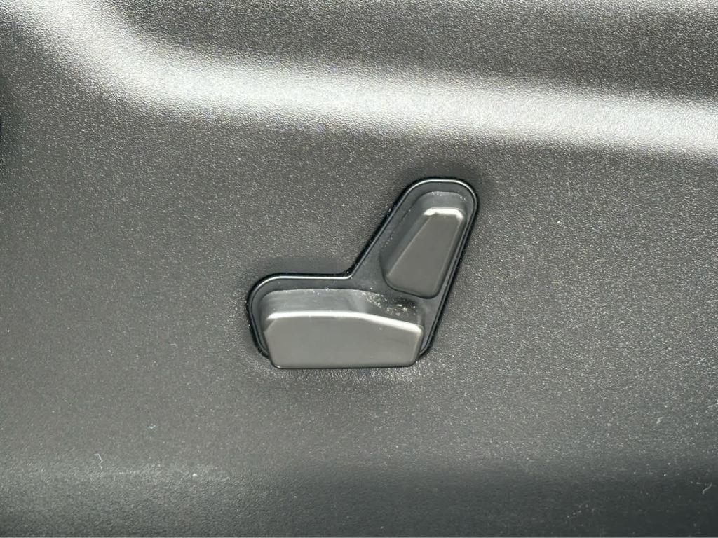 used 2022 Jeep Grand Cherokee WK car, priced at $26,445