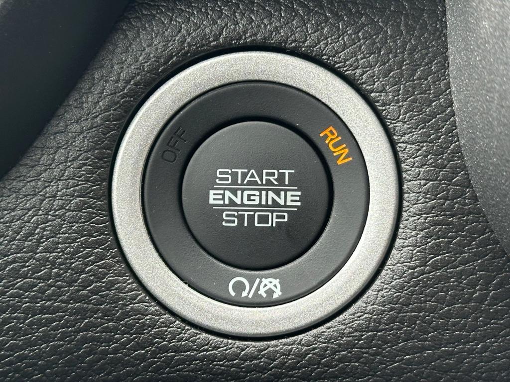 new 2025 Ram 1500 car, priced at $49,933