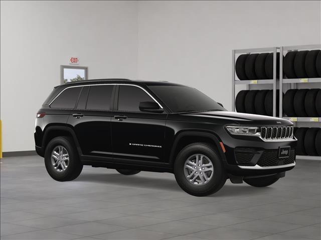 new 2025 Jeep Grand Cherokee car, priced at $37,826